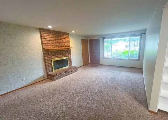 Foto del edificio - 15560 SE Thorville Ave