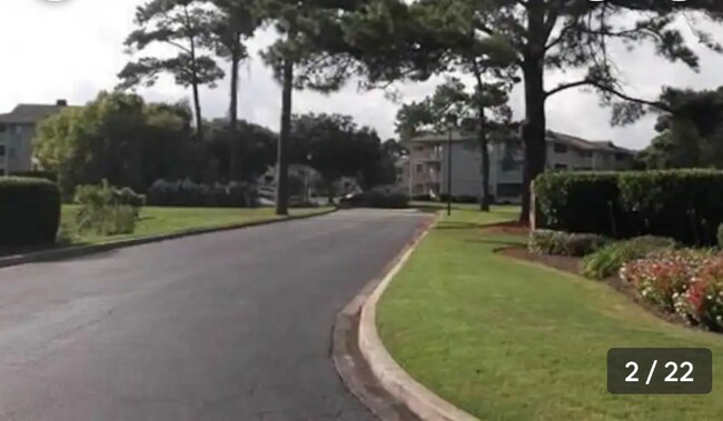 Foto del edificio - 4105 Pinehurst Cir
