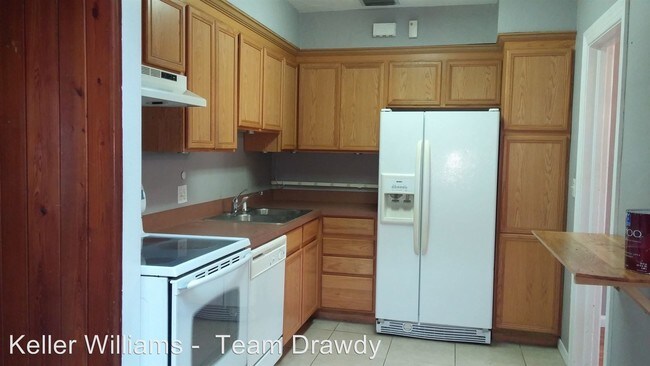 Building Photo - 3 br, 1 bath House - 605 Rugby Street