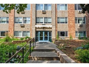Building Photo - 4400 Upton Ave S