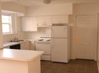 Building Photo - 803 Westwood Dr