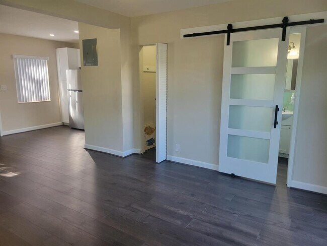Foto del edificio - 3204 SE 6th St