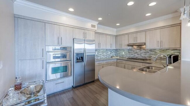Building Photo - 4346T- Tradewinds Lookout | FURNISHED