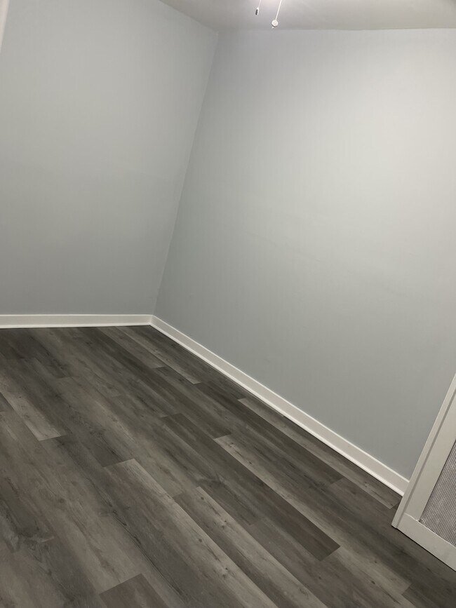 Foto del edificio - 1626 S Marston St