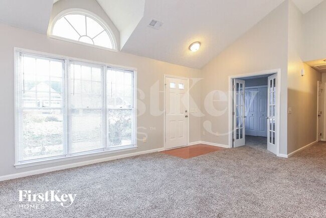 Foto del edificio - 2302 Adams Farm Pkwy