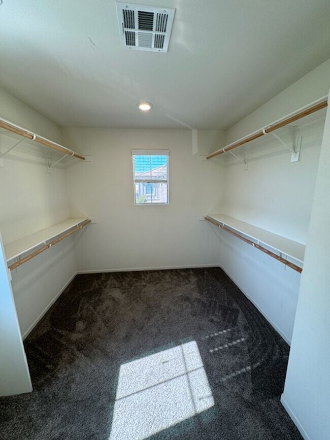 Building Photo - ***New Rental Home***SOLAR HOME * NEW COMM...