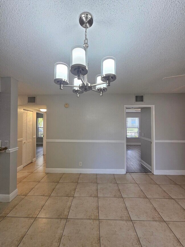 Building Photo - 1700 Windorah Way