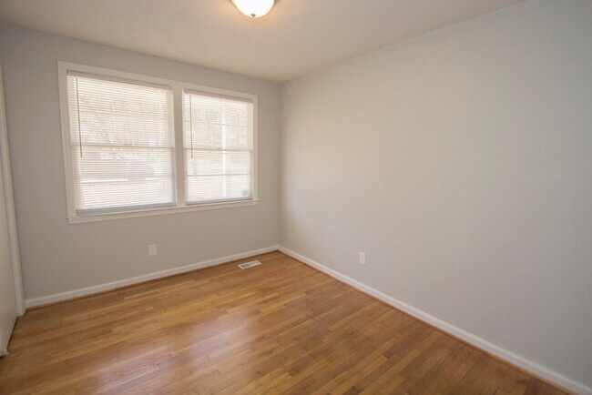 Building Photo - 4616 Bonnie Forest Blvd