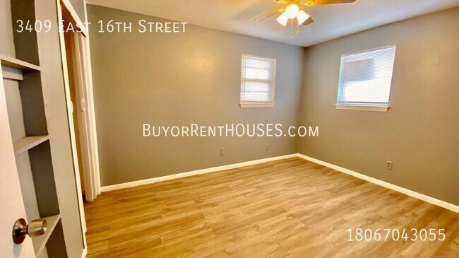 Building Photo - 3409 E 16th St