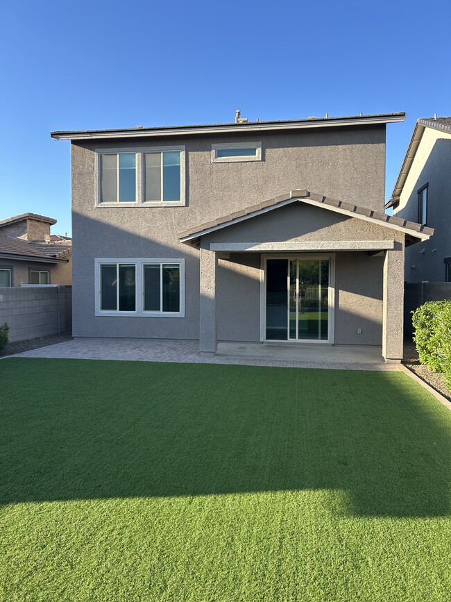 Foto del edificio - 2169 N 209th Dr