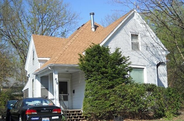 Foto principal - 810 W Stoughton Street
