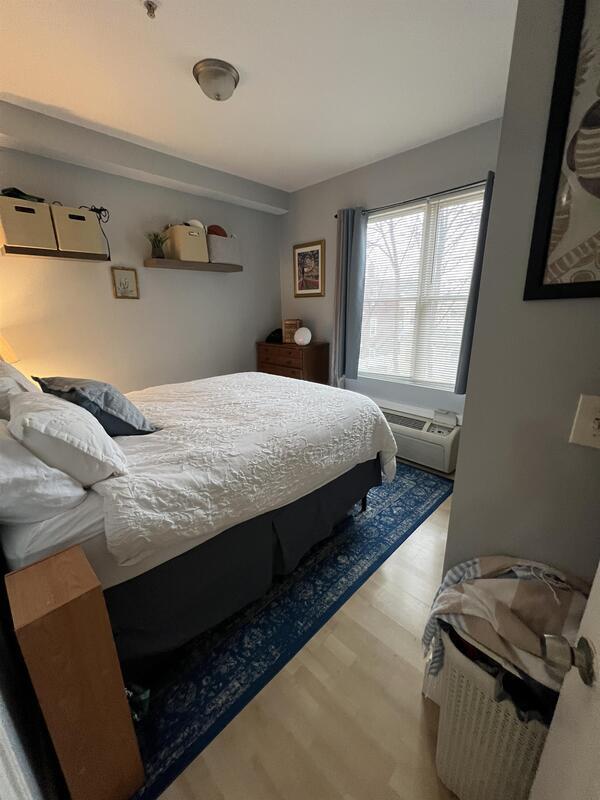 Building Photo - 846 Dorchester Ave