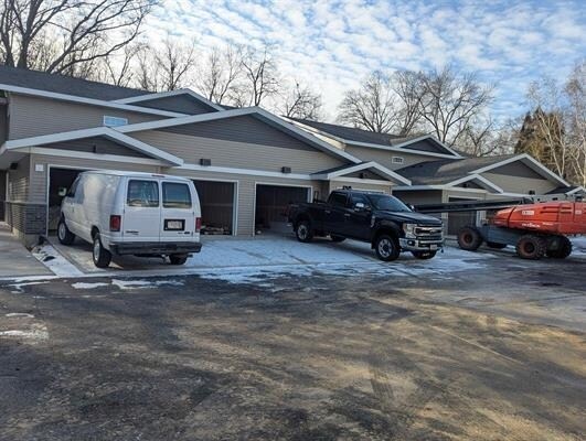 Foto del edificio - 4719 Burma Rd