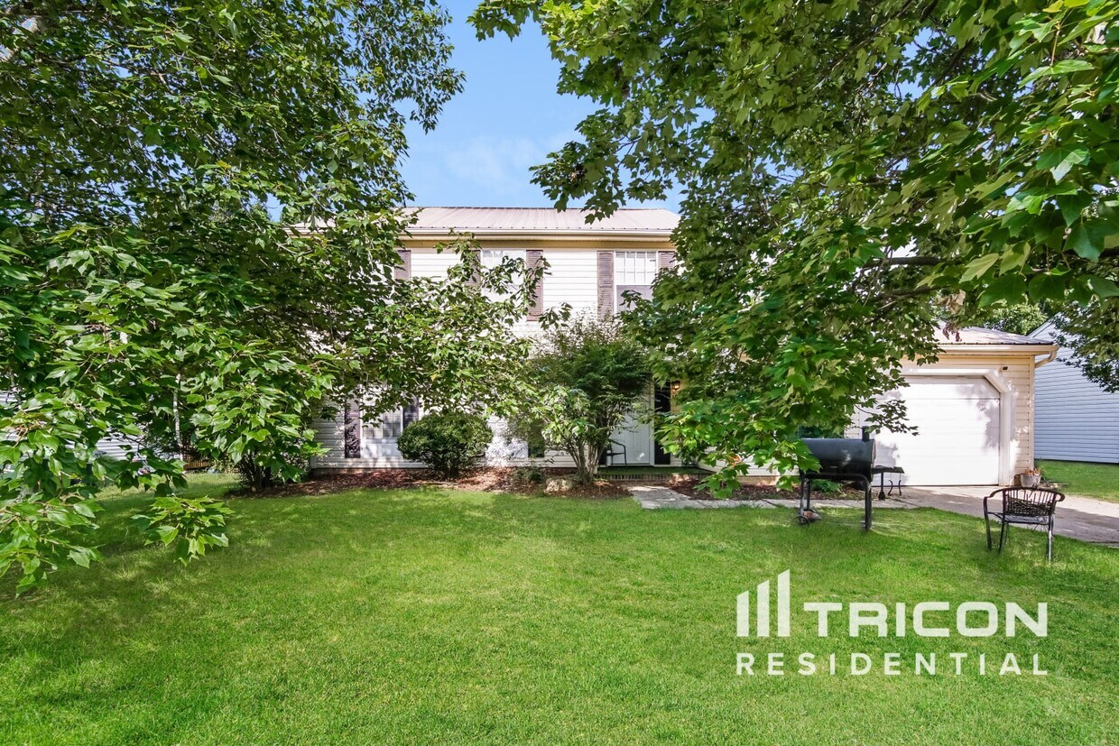 Foto principal - 1921 River Knoll Dr