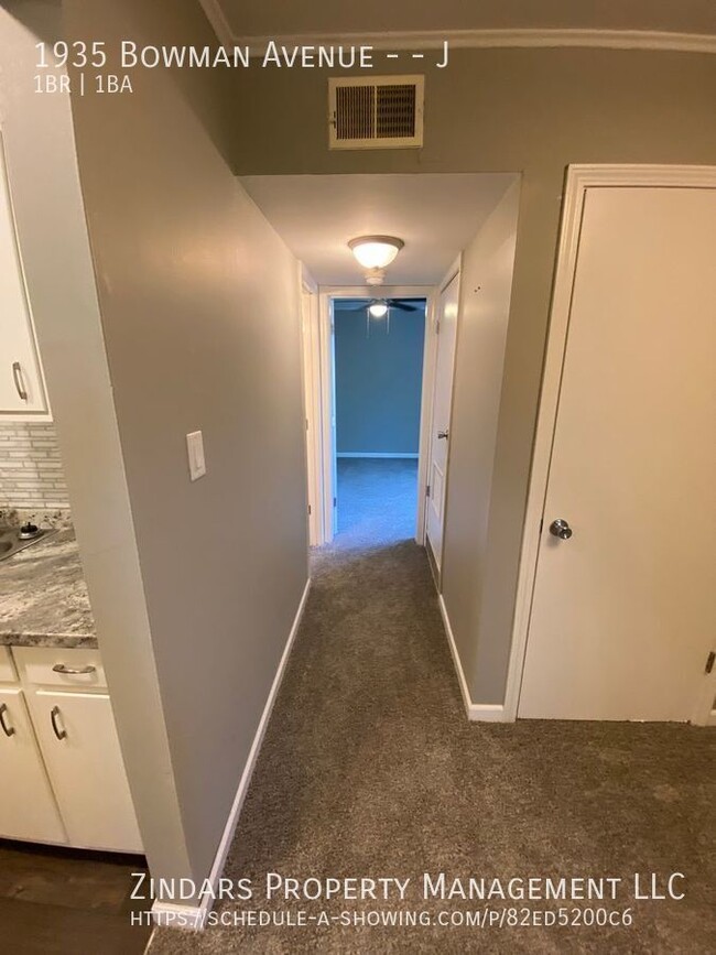 Foto del edificio - Remodeled 1 Bedroom Apartment in Danville, IL