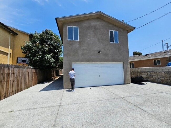 Photo - 23(1456,1458) Apartment