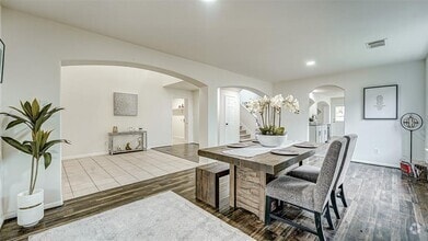 Building Photo - 1905 Vineyard Hill Ct