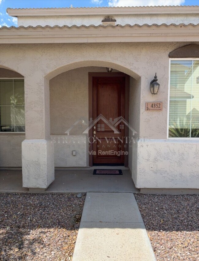 Foto del edificio - 4352 E Carla Vista Dr