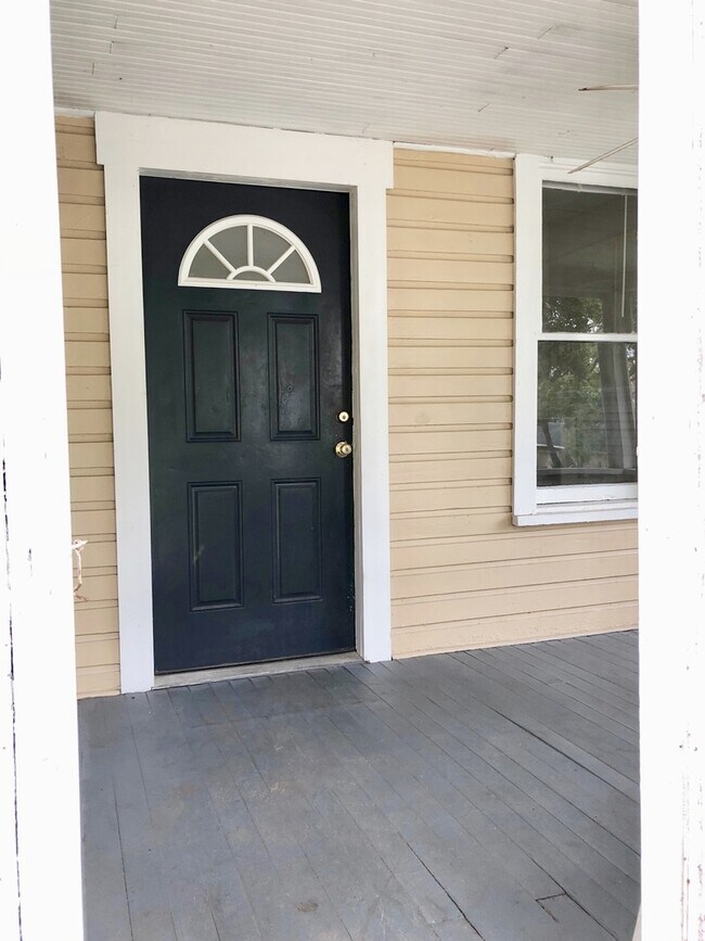 Foto del edificio - 624/626 Patterson