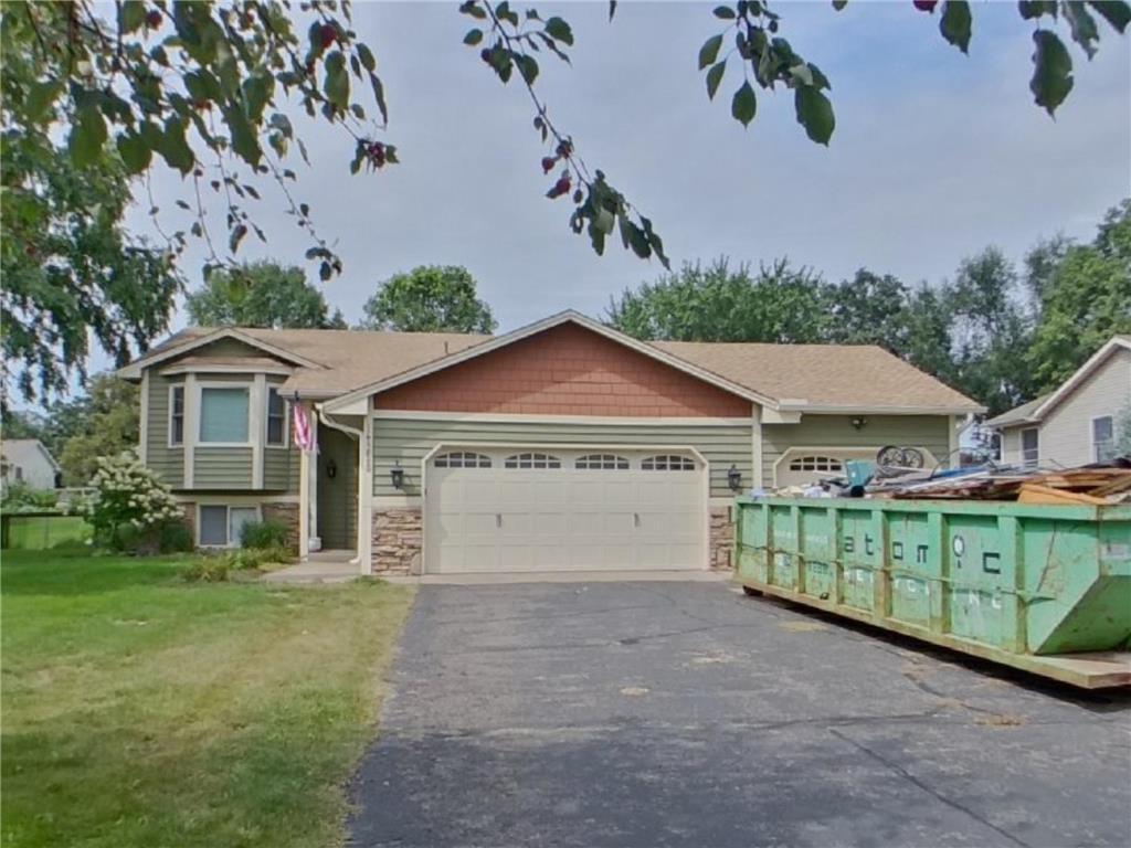 Foto principal - 14358 Bluebird St NW