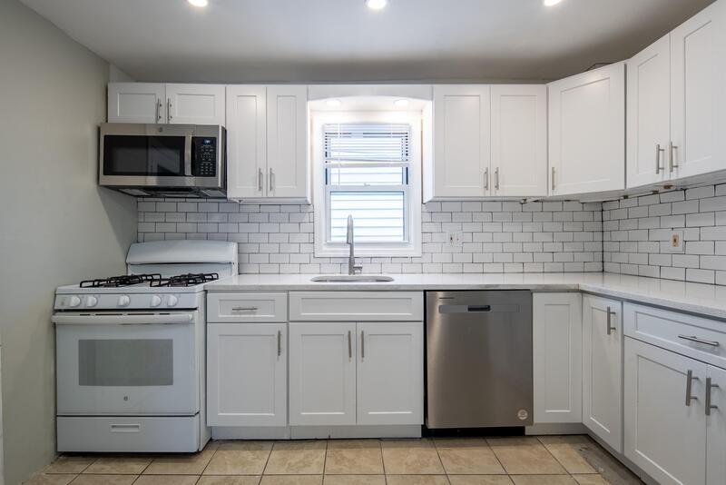 Primary Photo - 623 4th St