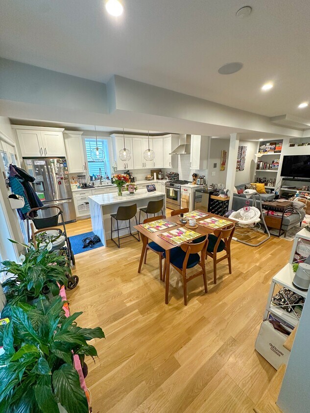 Foto principal - 3231 Washington St