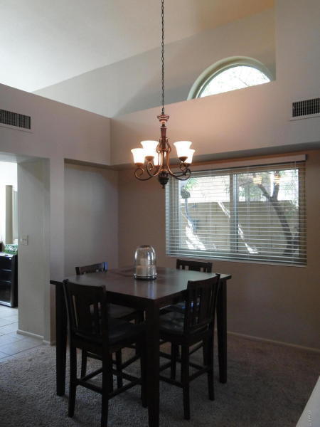 Building Photo - 3901 E Nighthawk Way