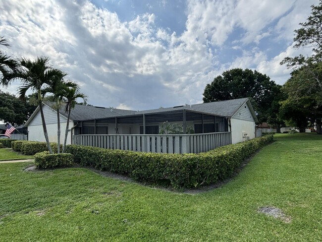 Building Photo - 1319 Peppertree Trail