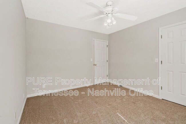 Foto del edificio - 5432 Village Way