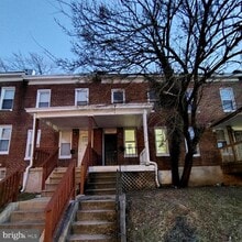 Building Photo - 3217 Elmley Ave