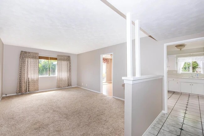 Foto del edificio - 13372 Springdale St