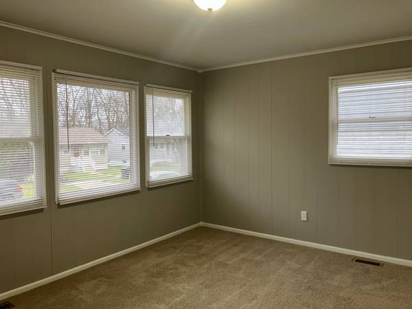 Building Photo - 2527 Sarvis Ct