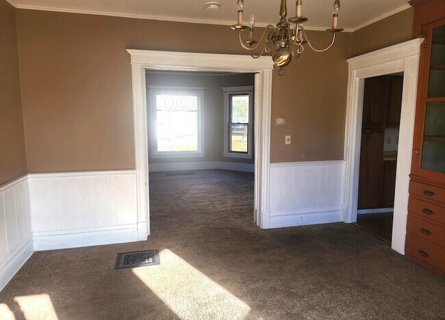 Foto del edificio - 17 S McHenry Ave