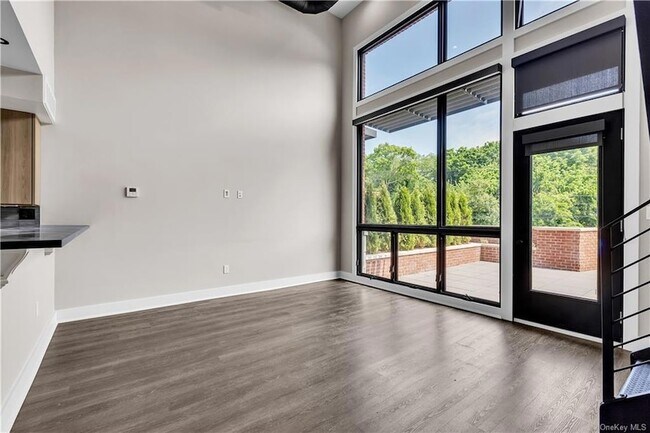 Foto del edificio - 172 E Prospect Ave