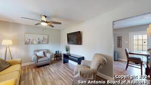 Foto del edificio - 159 Pleasant Valley St