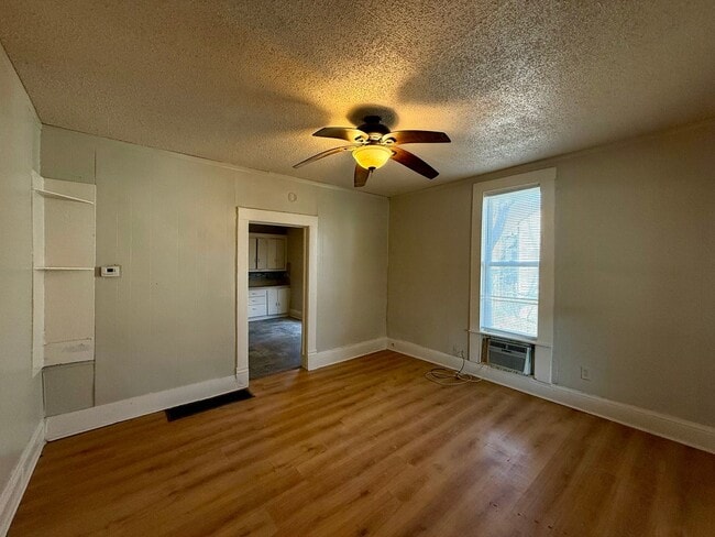 Building Photo - 1445 S Hydraulic Ave