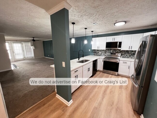 Building Photo - Harbour Pointe Condominiums- Harbour Pointe