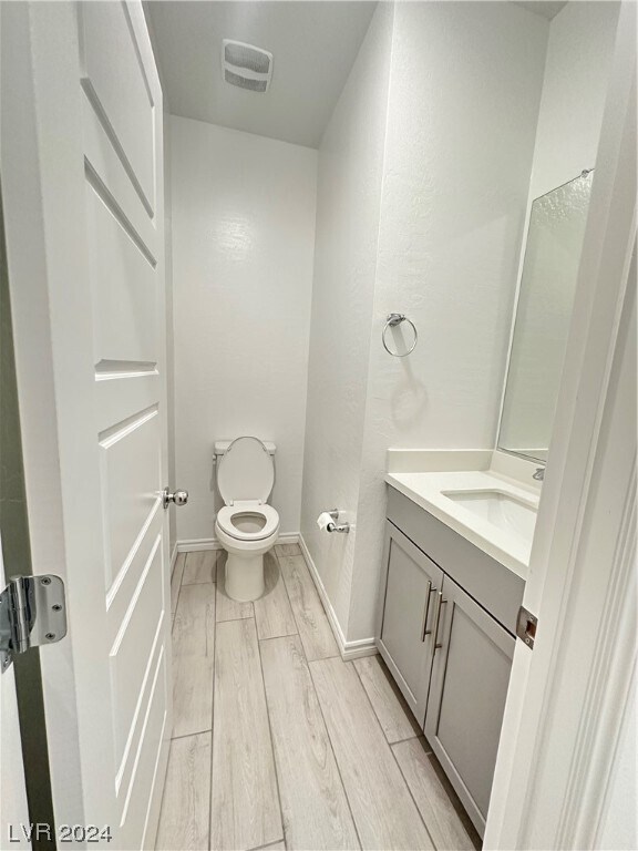 Building Photo - 600 Carriage Hill Dr