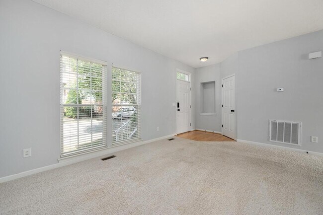Photo - 7333 Althorp Way Townhome