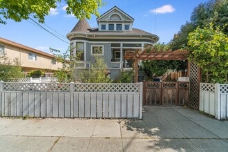 Building Photo - 2163 Alameda Ave