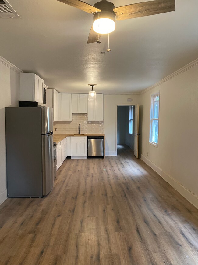 Foto del edificio - Hickory Street