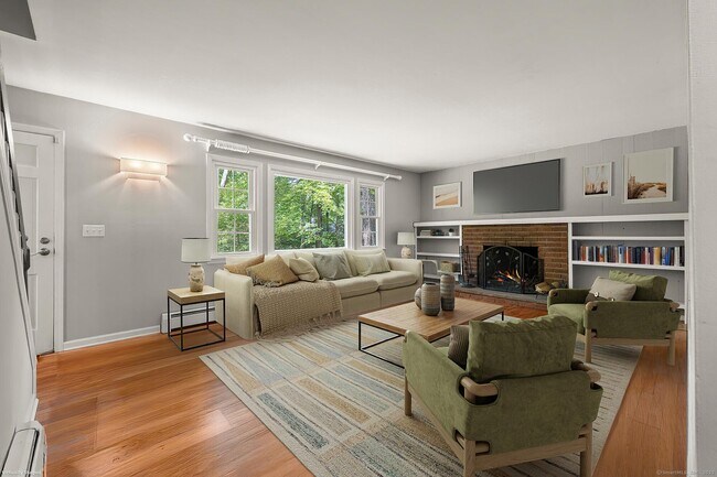 Foto del edificio - 61 Knollwood Dr