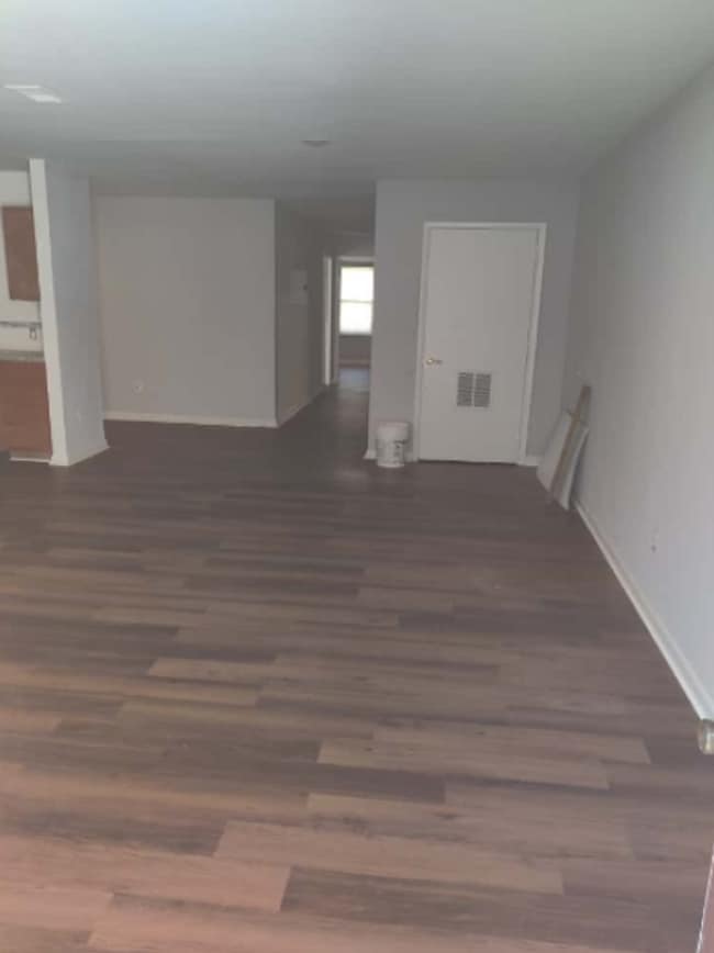 Building Photo - 891 N 41st St