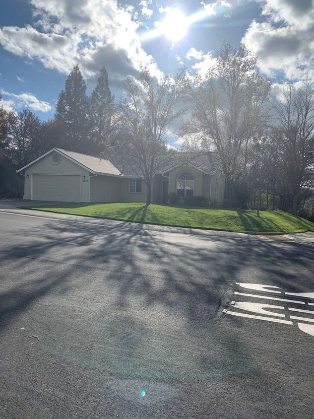 Primary Photo - Corner lot