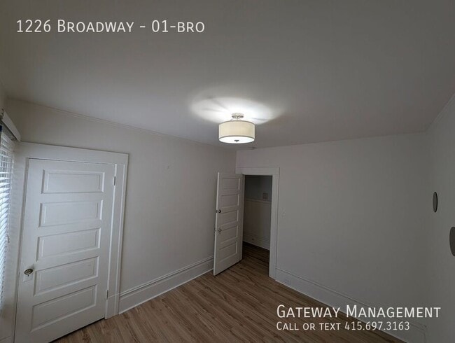 Building Photo - 1226 Broadway-01-bro