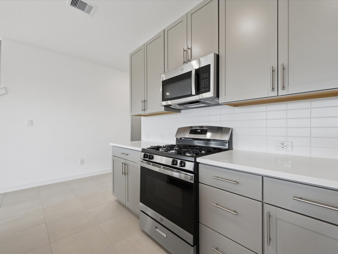 Foto del edificio - 359 W Rose Marie Ln