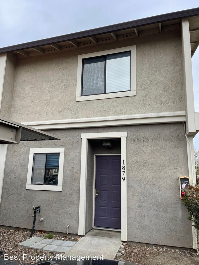Primary Photo - 2 br, 1.5 bath House - 1879 Paseo Laguna Seco