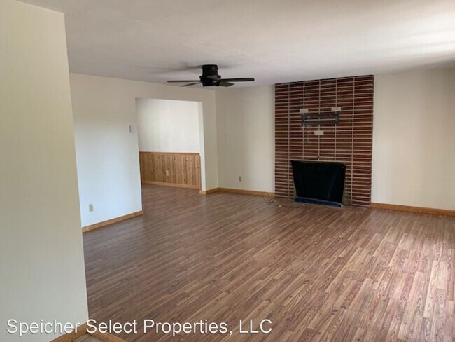 Foto del edificio - 3 br, 2 bath House - 108 Dell Street