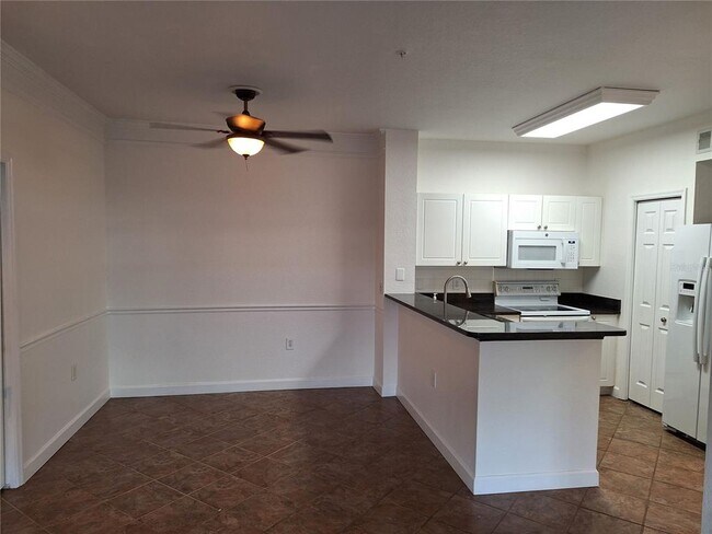 Foto del edificio - 5140 Northridge Rd