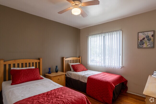 2 habitaciones, 1 baño - 830 pies cuadrados - Wyvernwood